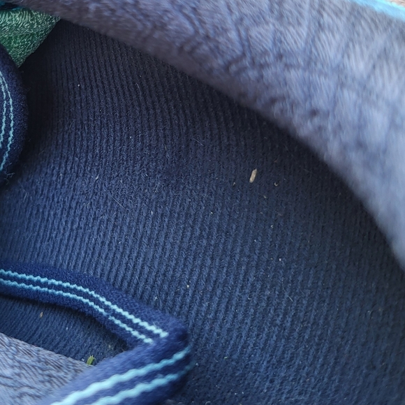 2A Brooks Adrenaline 18 Athletic Run Shoe Sneaker Blue White Women 9.5 Narrow - Picture 9 of 10